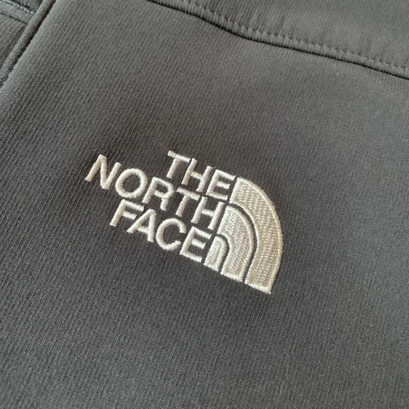 The North Face Jacket - Picture 4 of 8